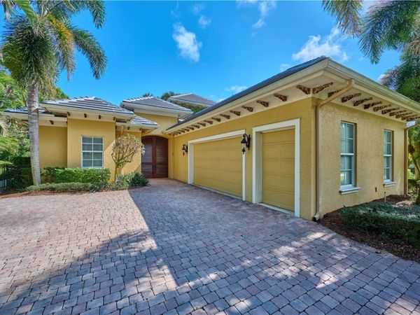 601 Bridgewater Lane SW, Vero Beach, FL 32962