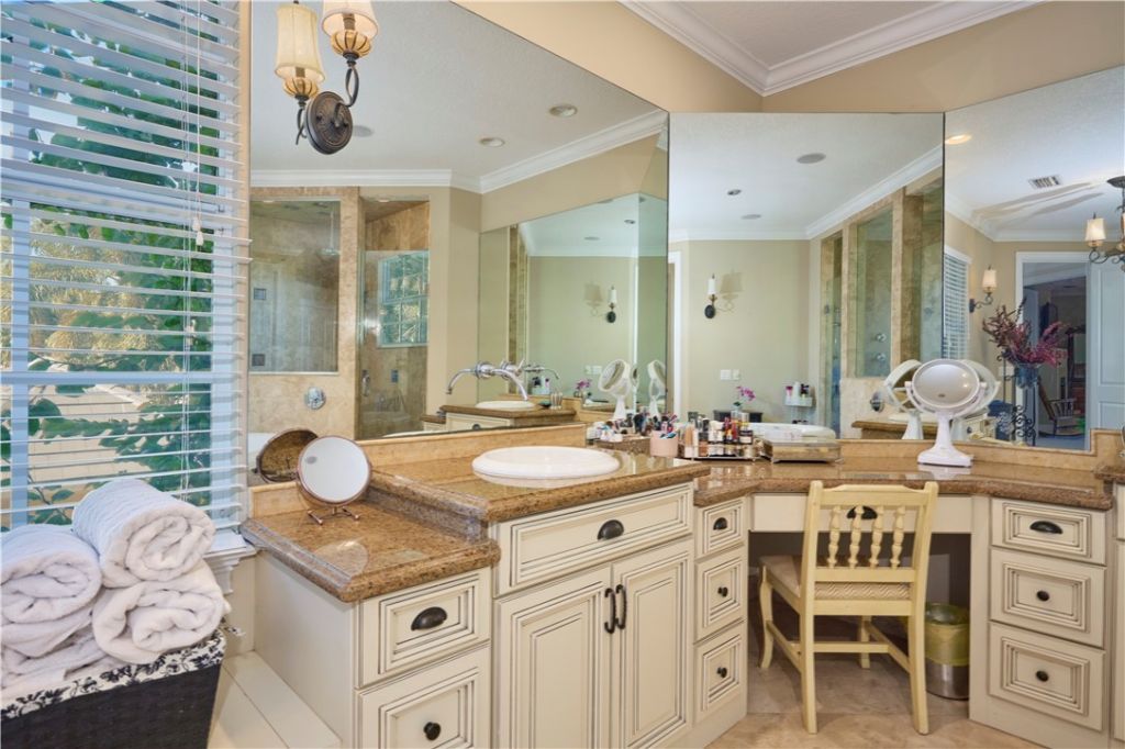 601 Bridgewater Lane Sw, Vero Beach, FL 32962 Photo