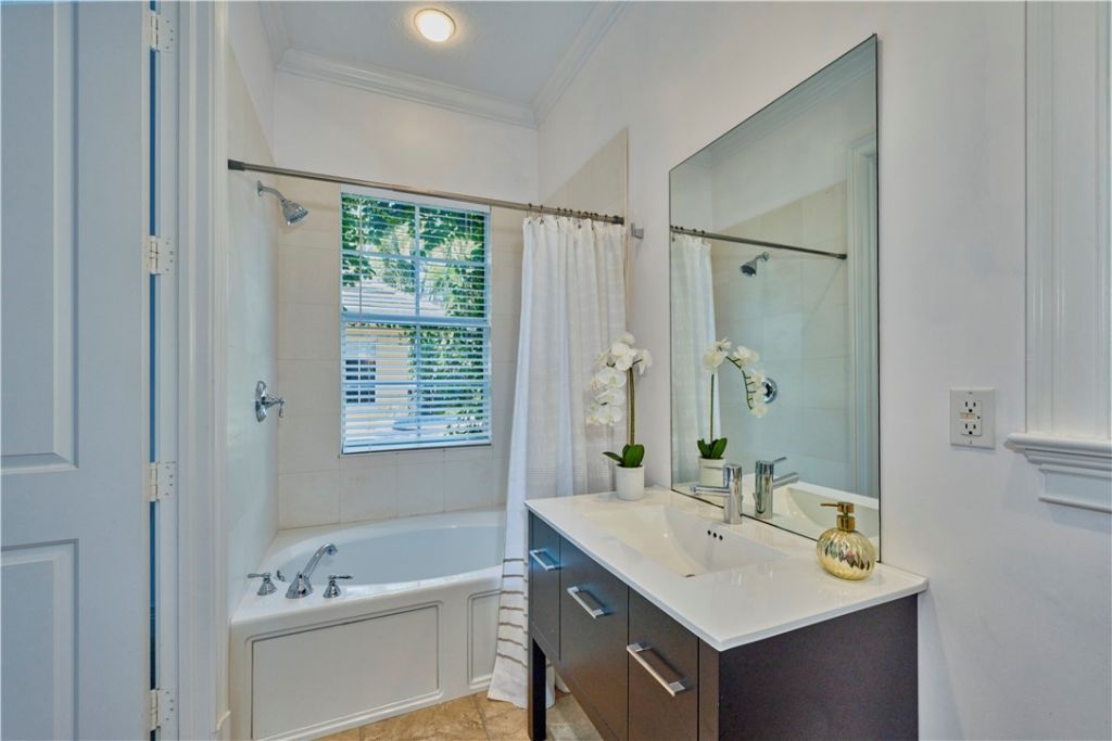 601 Bridgewater Lane Sw, Vero Beach, FL 32962 Photo