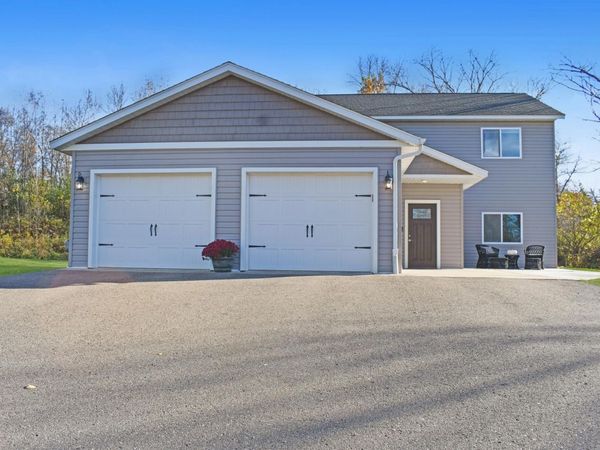 10 Deblock Drive, Crosby, MN 56441