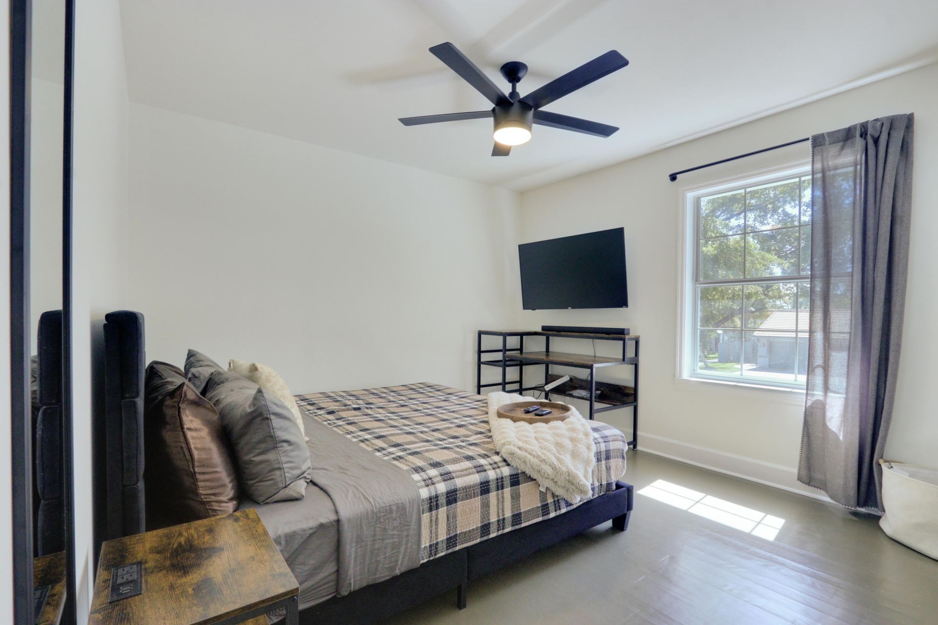 1808 17th Avenue N, Lake Worth Beach, FL 33460 Photo