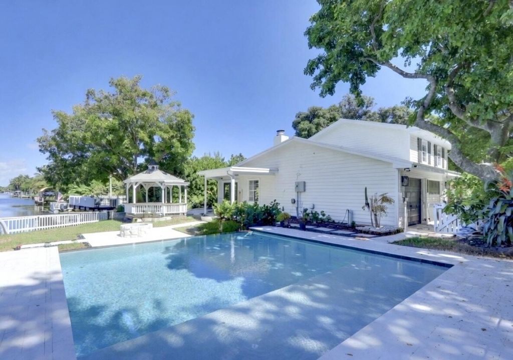 1808 17th Avenue N, Lake Worth Beach, FL 33460 Photo