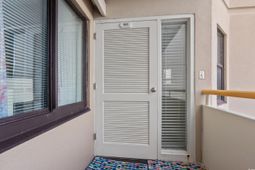 100 Ocean Creek Dr. photo 4