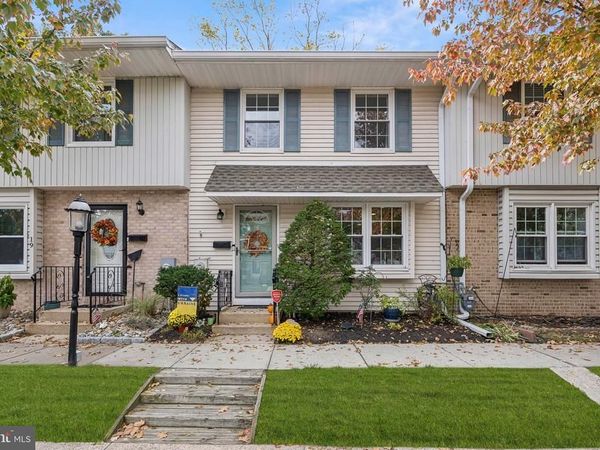 12 E MAPLE AVENUE, Unit 18, MERCHANTVILLE, NJ 08109