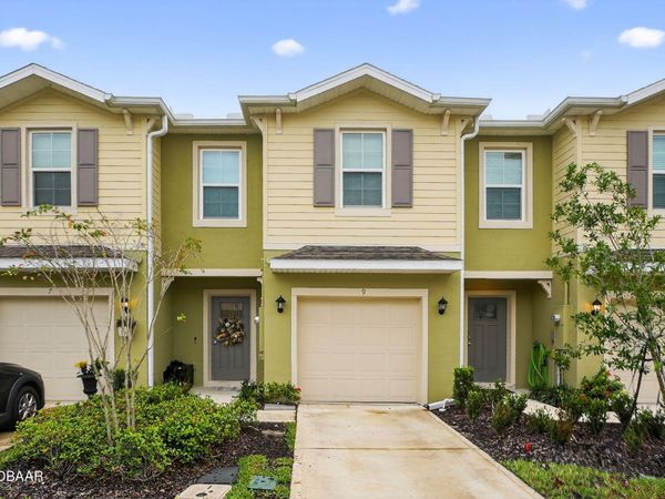 9 Bella Oaks Drive, Port Orange, FL 32129
