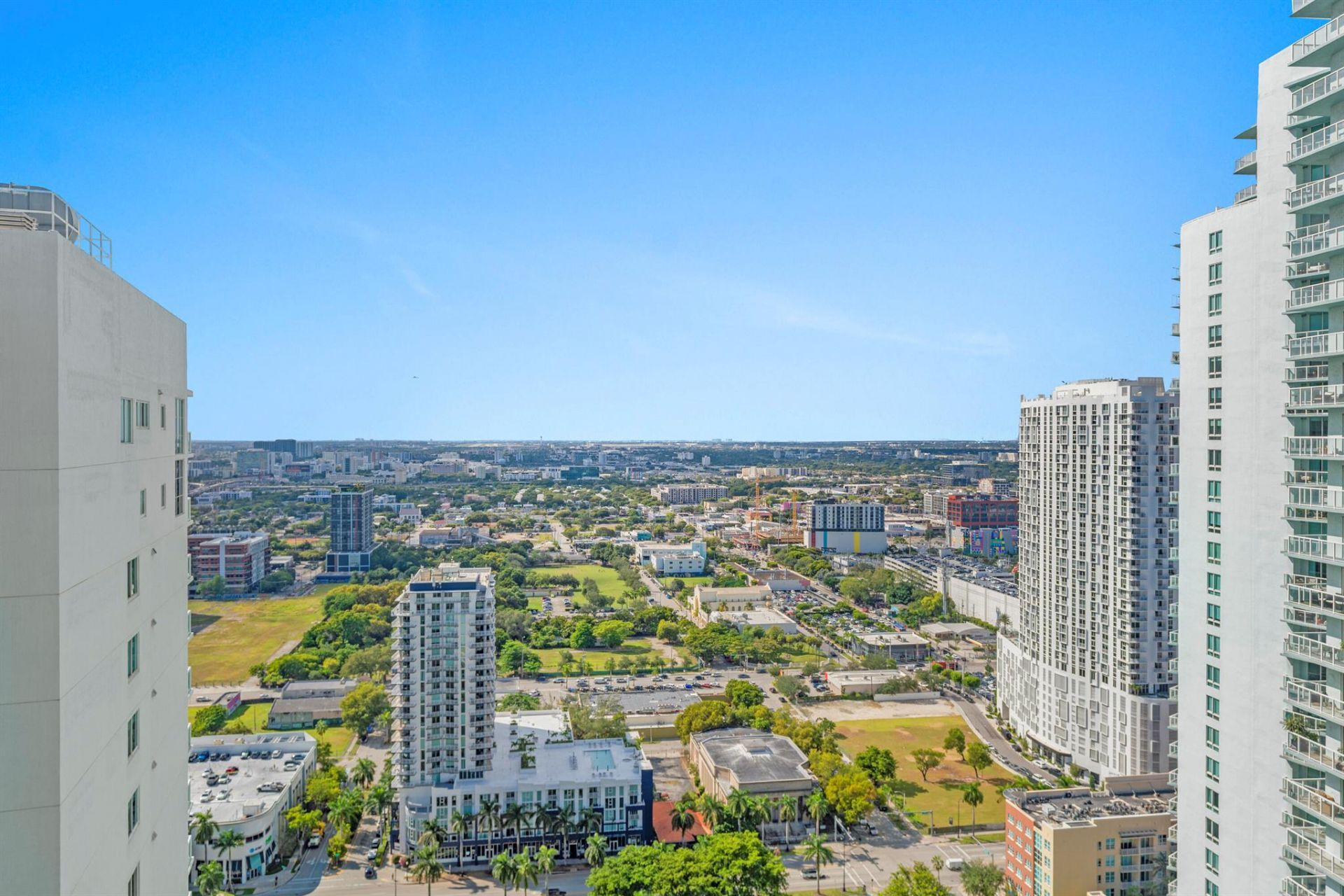 1800 N Bayshore Drive, Unit 3802, Miami, FL 33132 Photo