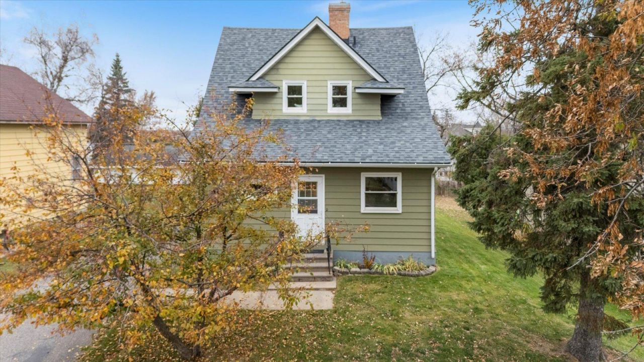 514 4th Street Nw, Chisholm, MN 55719 Main Photo