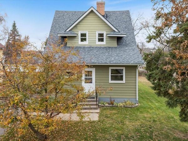 514 4th Street NW, Chisholm, MN 55719