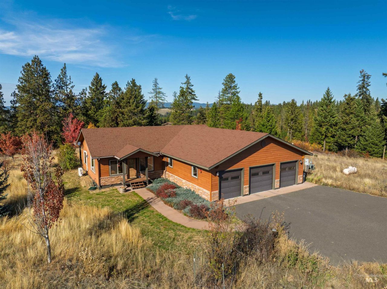 1703 Little Bear Ridge Rd, Troy, ID 83871 Main Photo