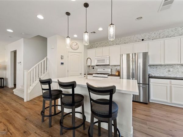 2606 Marvel Astoria Street, Henderson, NV 89044