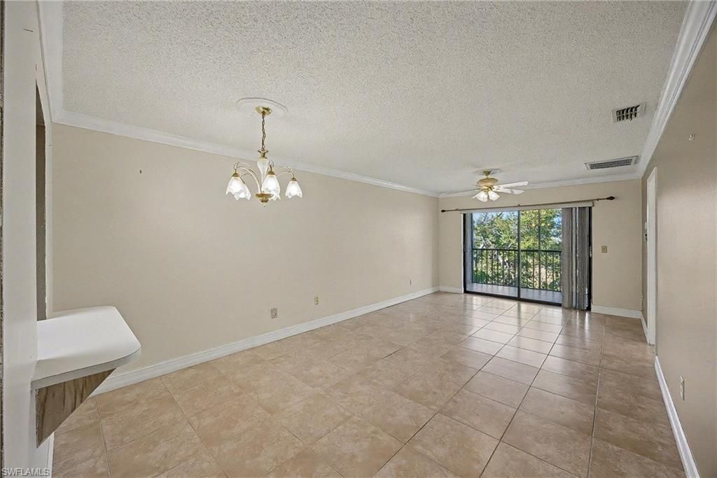 423 Cape Coral Pkwy W, Unit 202, Cape Coral, FL 33914 Photo