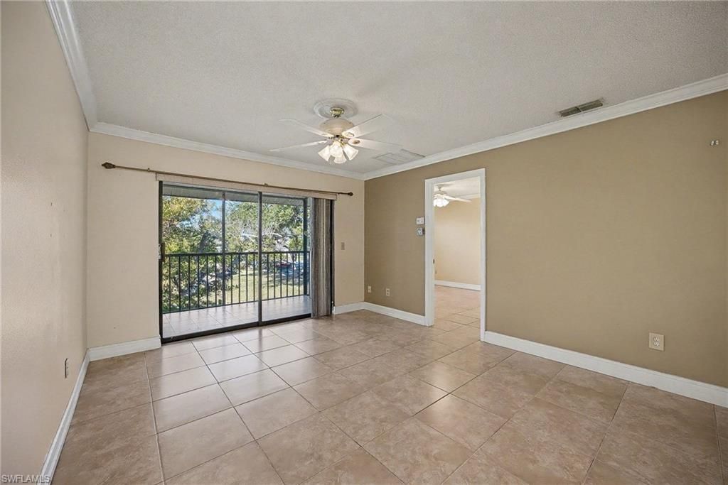 423 Cape Coral Pkwy W, Unit 202, Cape Coral, FL 33914 Photo