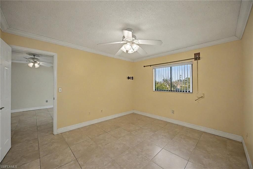 423 Cape Coral Pkwy W, Unit 202, Cape Coral, FL 33914 Photo