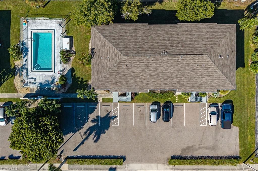 423 Cape Coral Pkwy W, Unit 202, Cape Coral, FL 33914 Photo