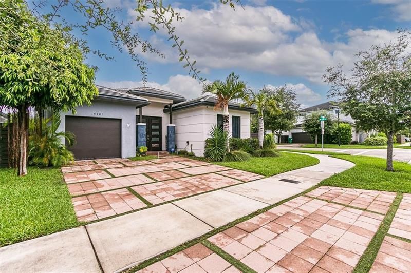 15901 SW 136th Way, Miami, FL 33196 Photo