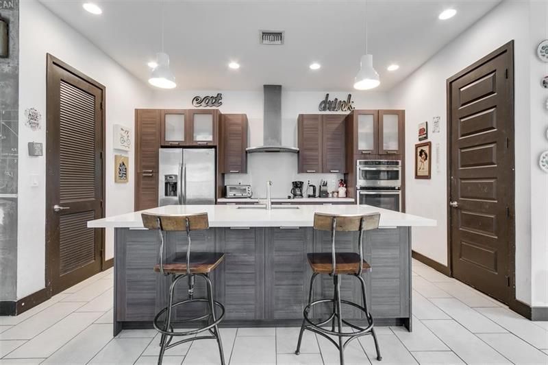 15901 SW 136th Way, Miami, FL 33196 Photo