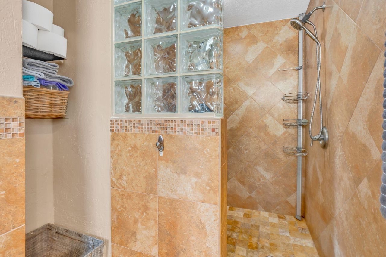 304 2nd Terrace, Key Largo, FL 33037 Photo