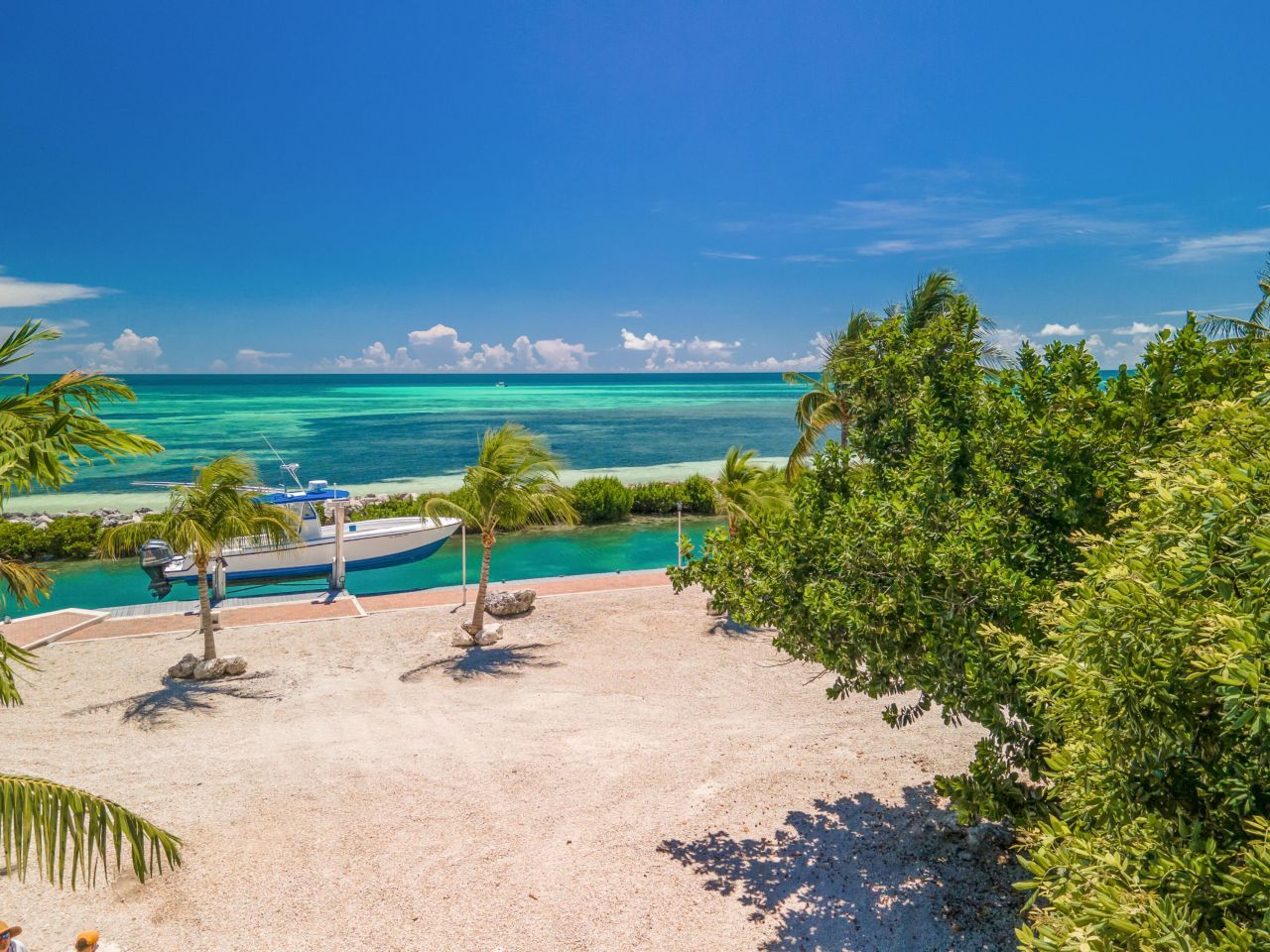 219 W Seaview Drive, Duck, FL 33050 Photo