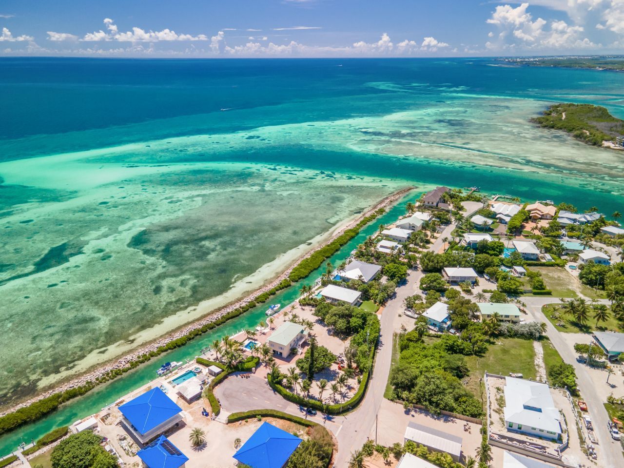 219 W Seaview Drive, Duck, FL 33050 Photo