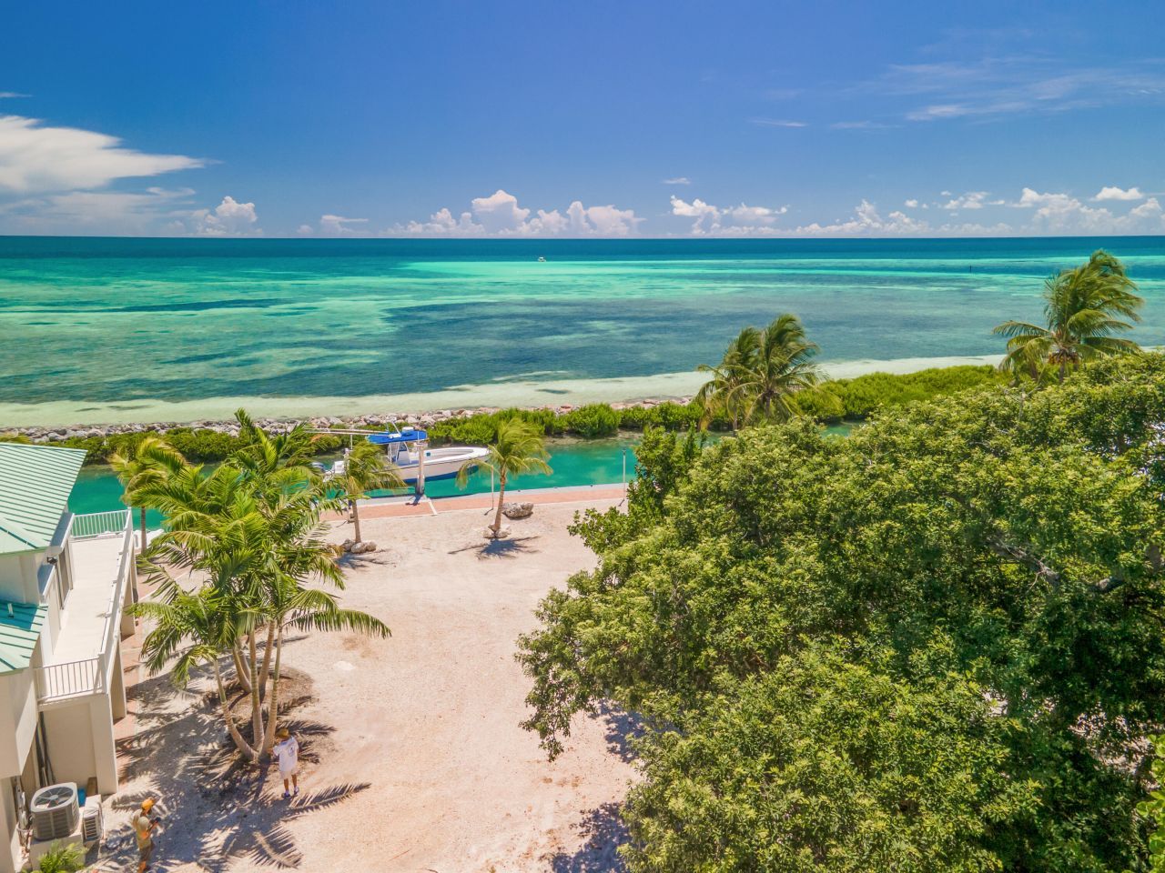 219 W Seaview Drive, Duck, FL 33050 Photo