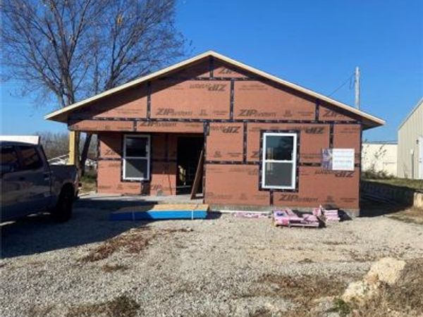 103 S Main Street, Conway, MO 65632