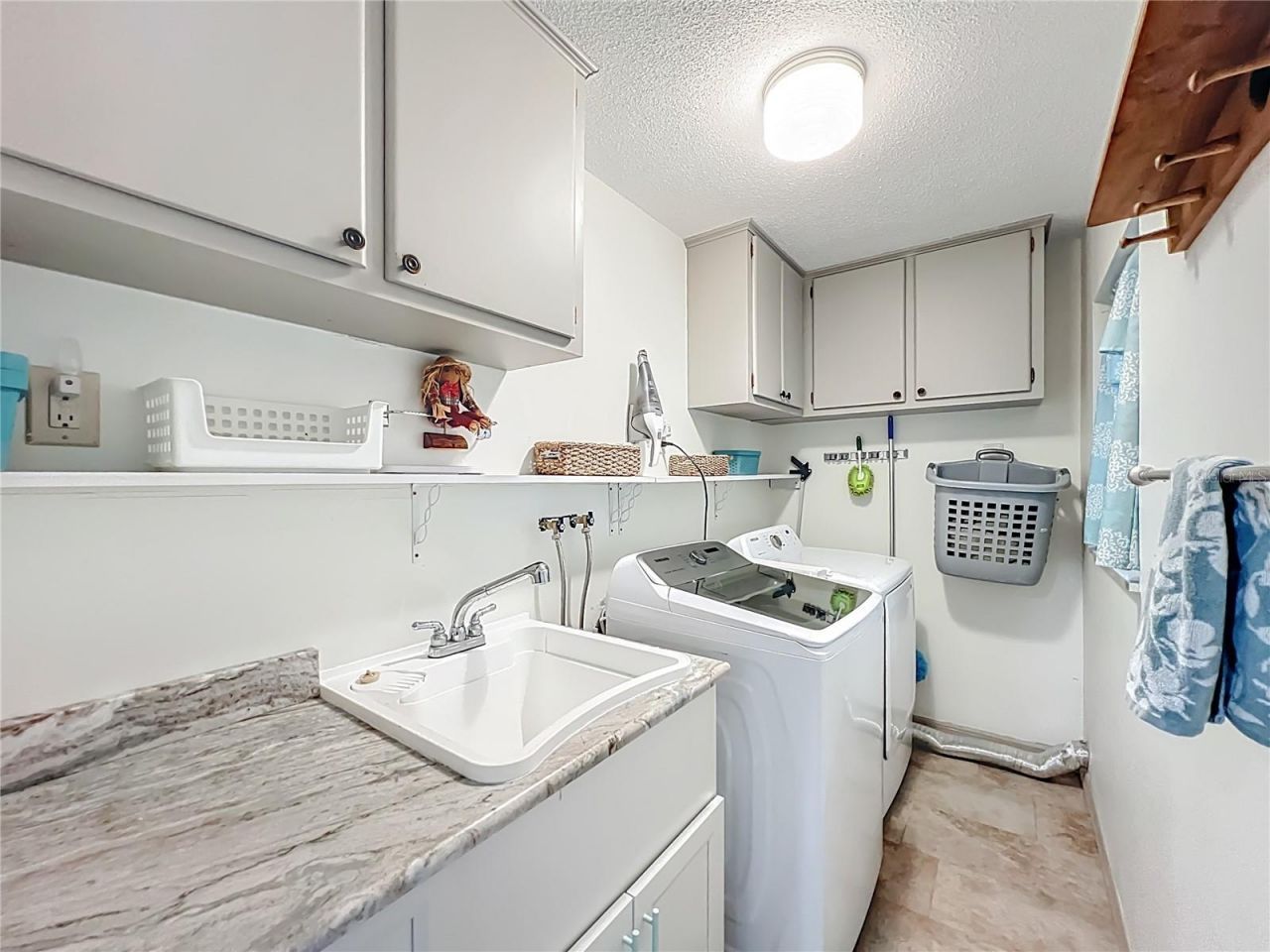 2160 N Watersedge Drive, Crystal River, FL 34429 Photo