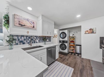 148 Lake Glen Drive, Carson City, NV 89703 Photo