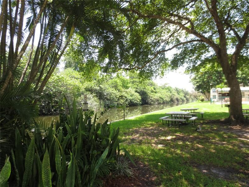 1700 S Ocean Blvd, Unit 5B, Lauderdale by the Sea, FL 33062 Photo