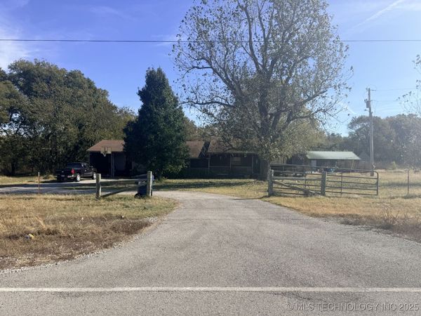 65337 S 220 Road, Inola, OK 74036