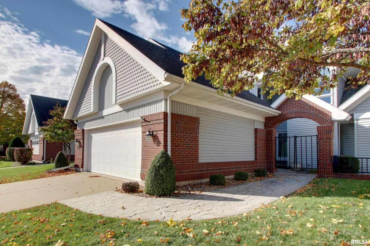 602 Eagle Trace, Quincy, IL 62305 Main Photo