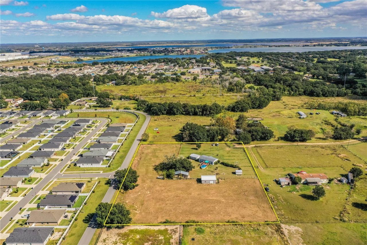 318 Skyblue Lane, Auburndale, FL 33823 Photo