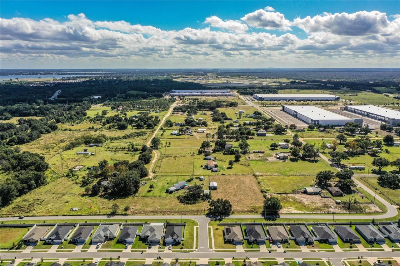 318 Skyblue Lane, Auburndale, FL 33823 Photo