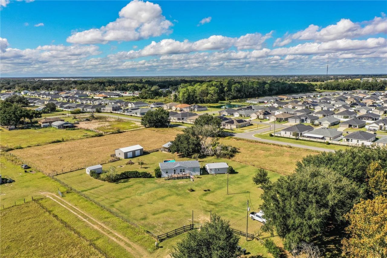 318 Skyblue Lane, Auburndale, FL 33823 Photo