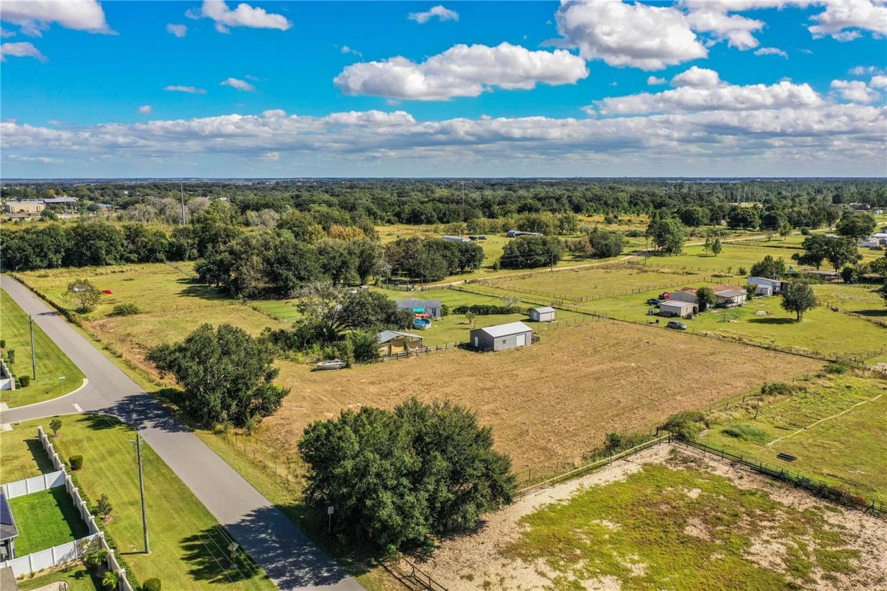 318 Skyblue Lane, Auburndale, FL 33823 Photo