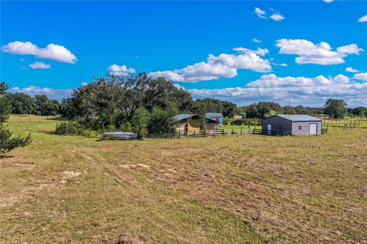 318 Skyblue Lane, Auburndale, FL 33823 Photo