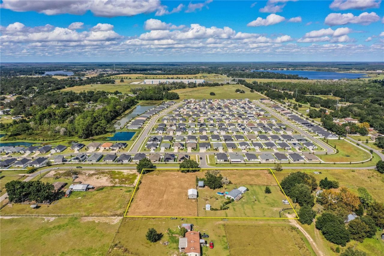 318 Skyblue Lane, Auburndale, FL 33823 Photo