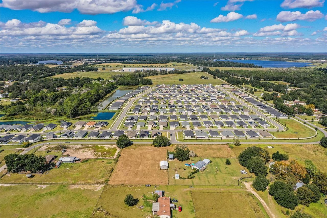 318 Skyblue Lane, Auburndale, FL 33823 Photo