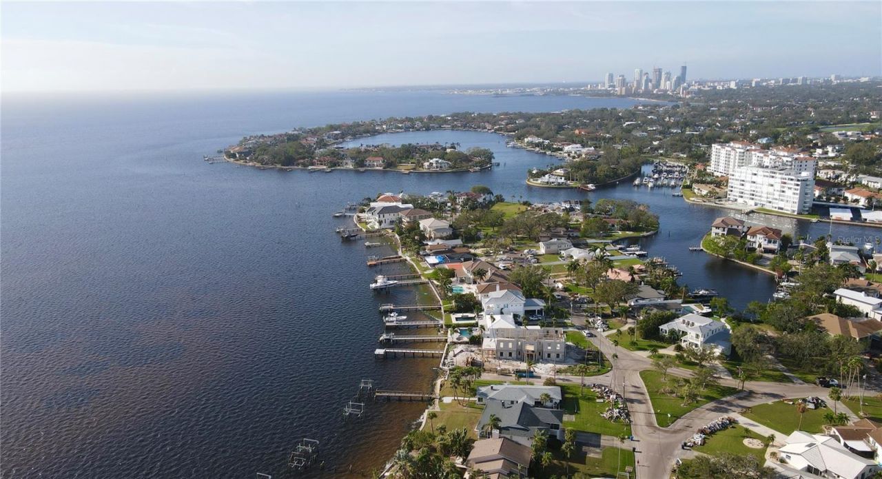 3227 Bayshore Boulevard Ne, Saint Petersburg, FL 33703 Photo