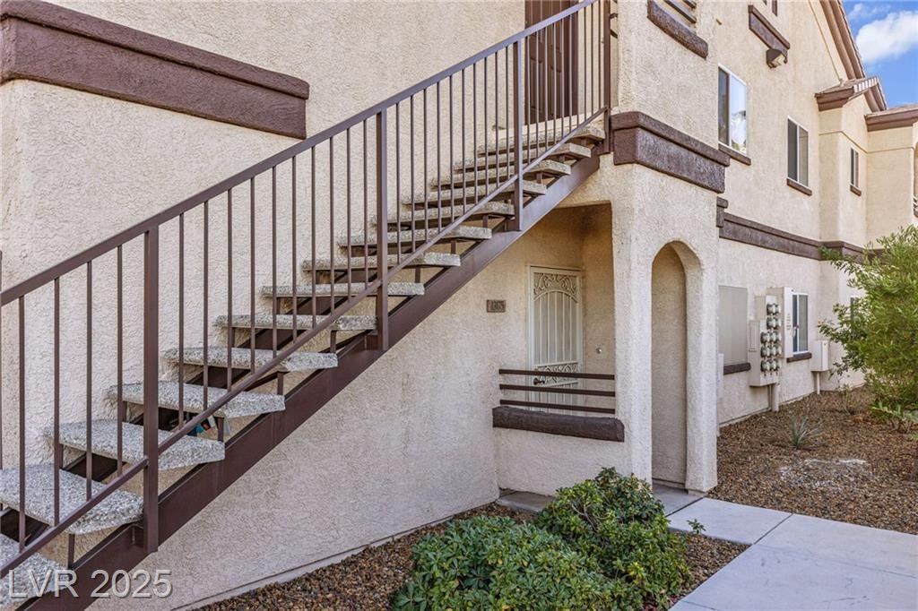 2291 W Horizon Ridge Parkway, Unit 13175, Henderson, NV 89052 Main Photo