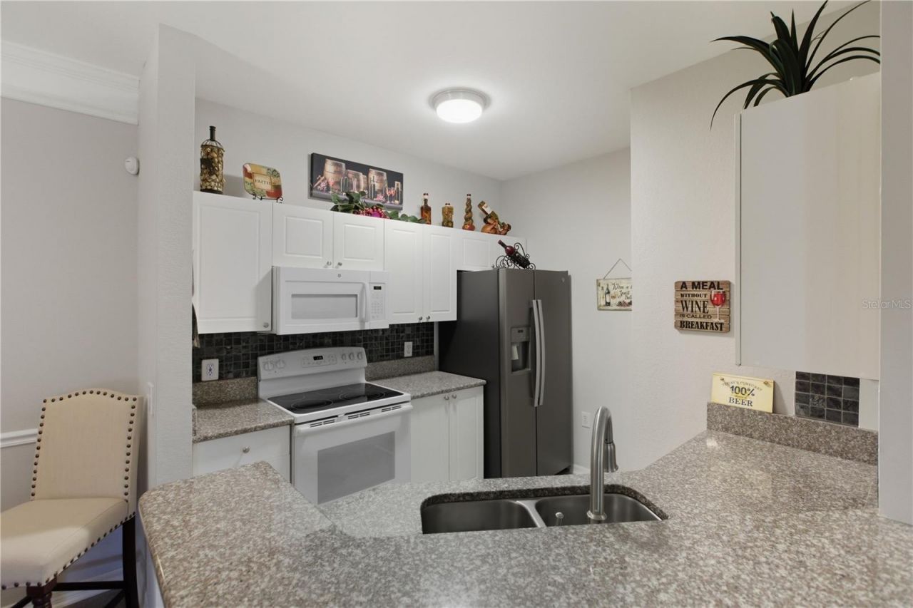 5122 Northridge Road, Unit 107, Sarasota, FL 34238 Photo