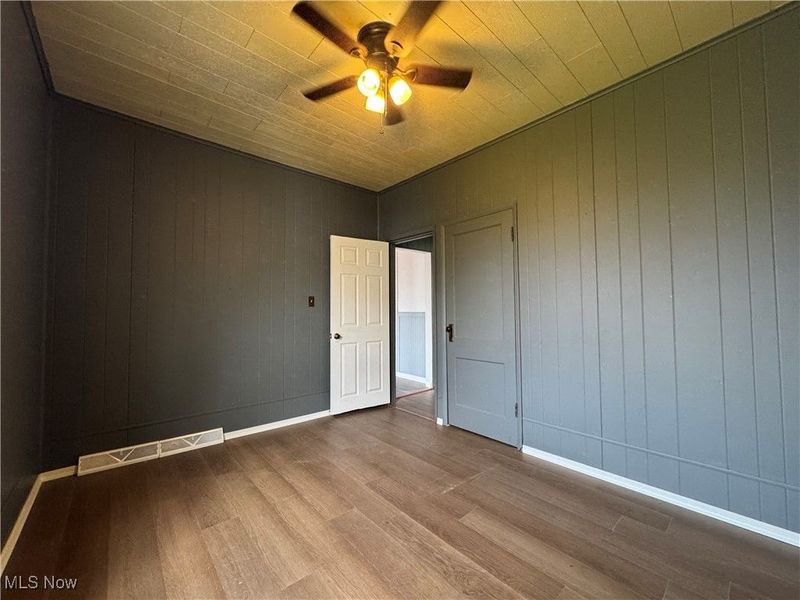 419 Saint Clair Avenue, Cadiz, OH 43907 Photo 14