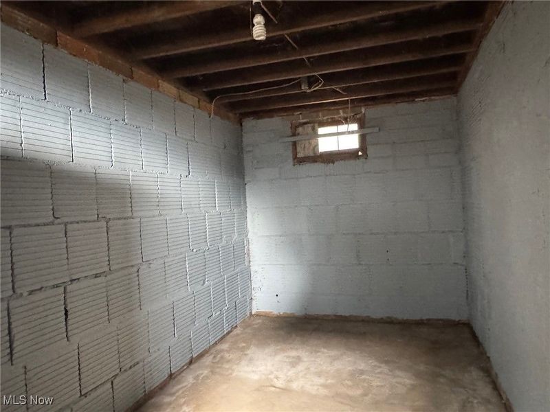 419 Saint Clair Avenue, Cadiz, OH 43907 Photo 30