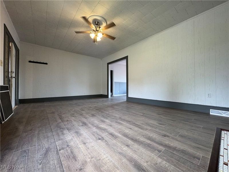 419 Saint Clair Avenue, Cadiz, OH 43907 Photo 6