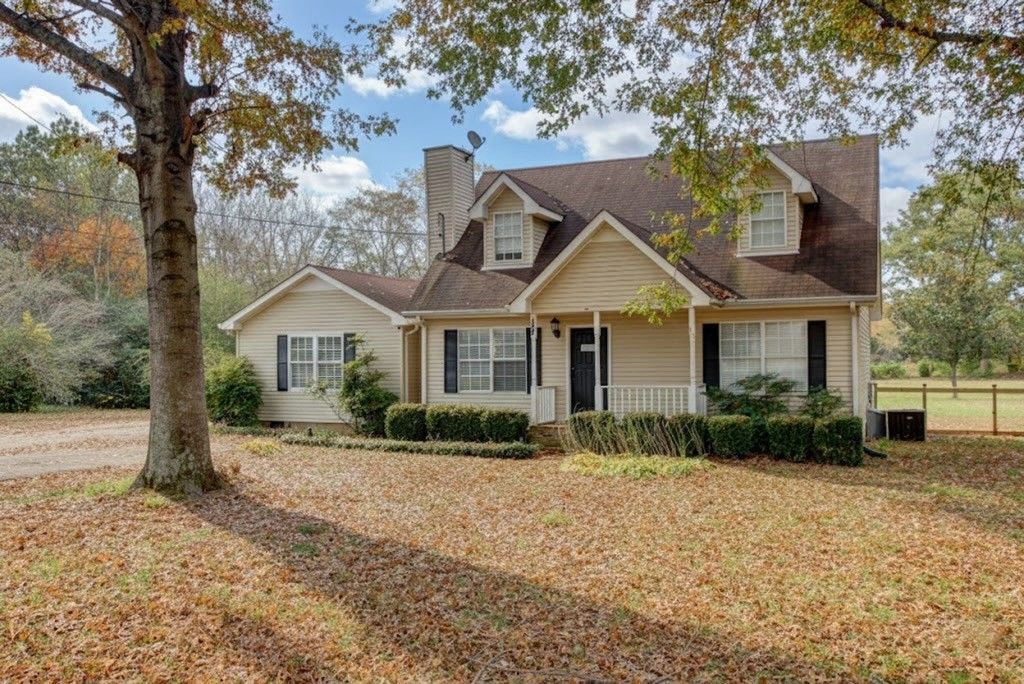 127 Deer Point Rd, Unionville, TN 37180 Main Photo