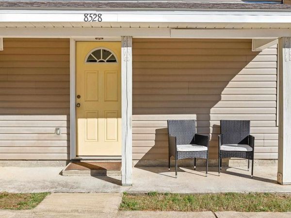 8528 Laredo St, Navarre, FL 32566