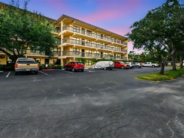 515 30TH AVENUE W, Unit H210, BRADENTON, FL 34205