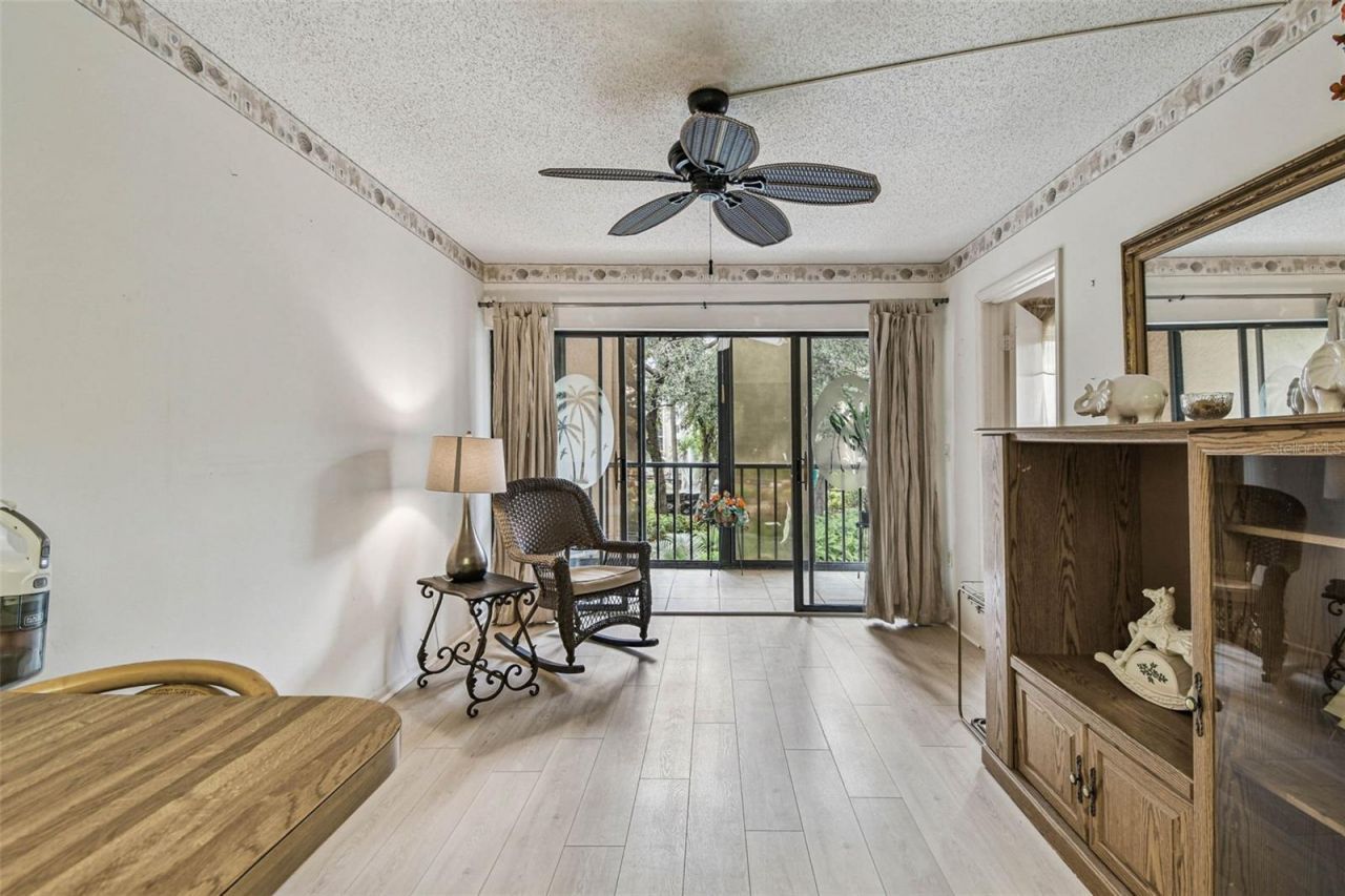 515 30th Avenue W, Unit H210, Bradenton, FL 34205 Photo