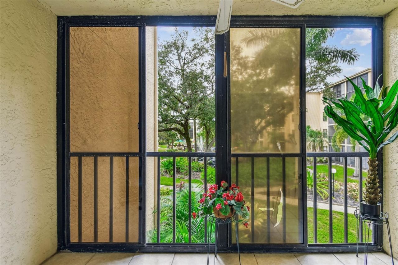 515 30th Avenue W, Unit H210, Bradenton, FL 34205 Photo