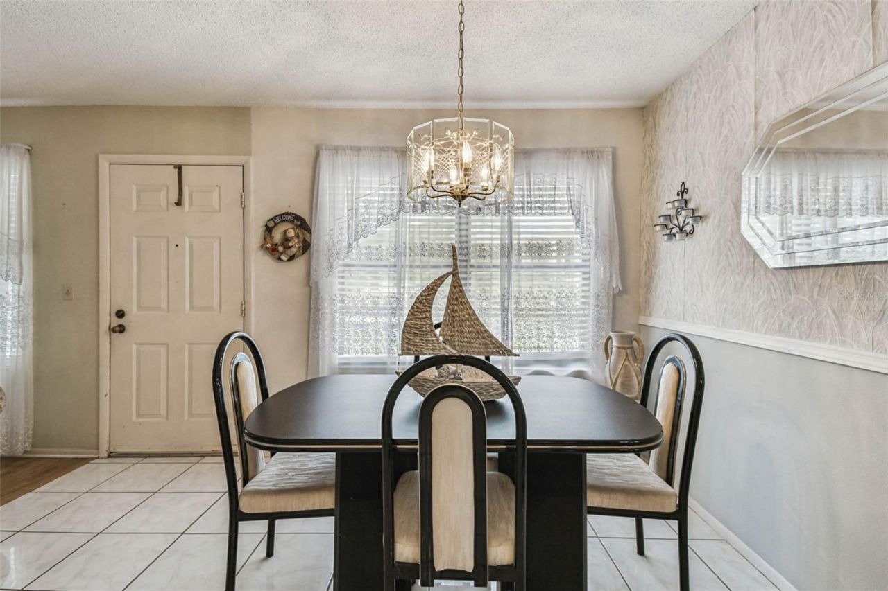 515 30th Avenue W, Unit H210, Bradenton, FL 34205 Photo