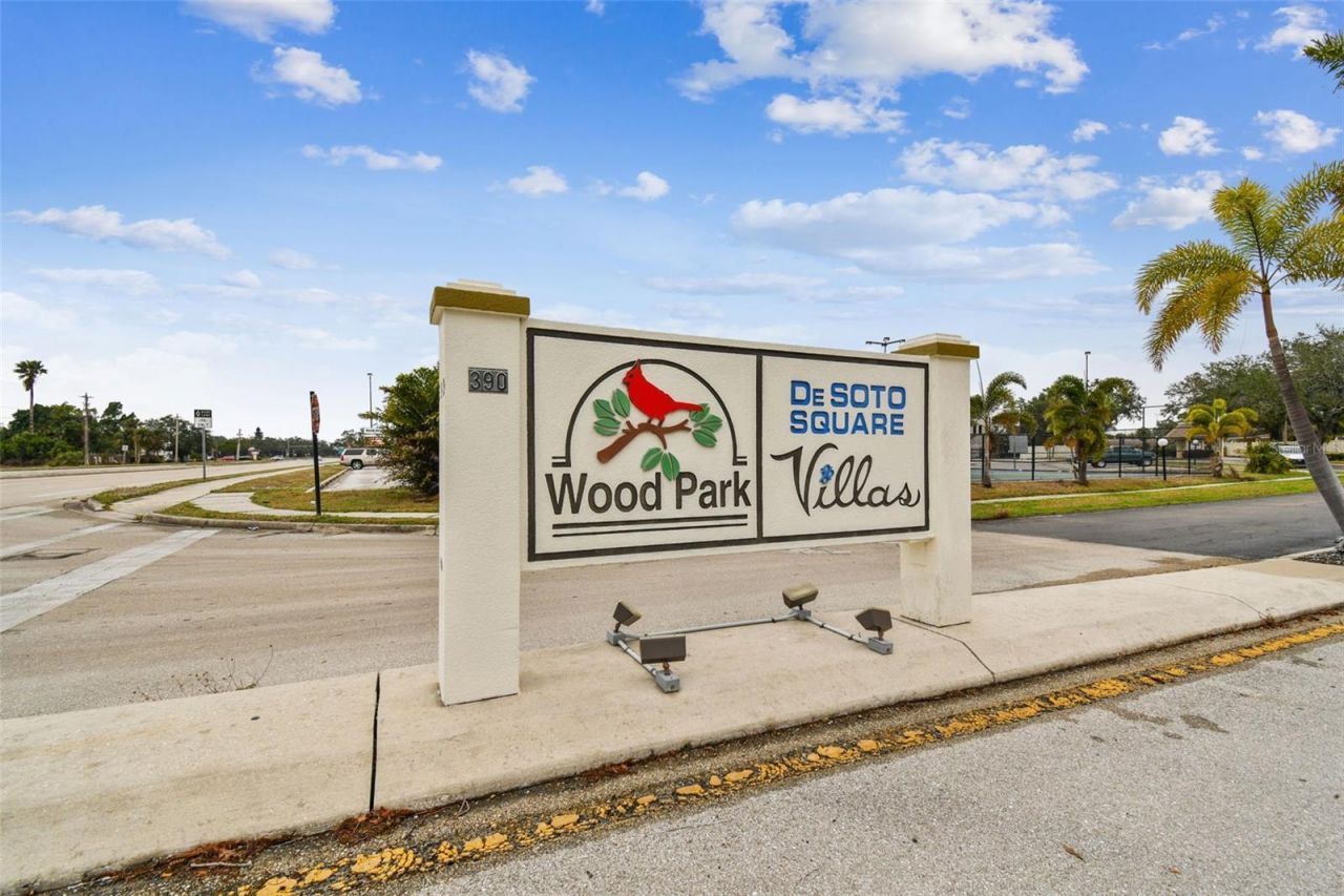 515 30th Avenue W, Unit H210, Bradenton, FL 34205 Photo